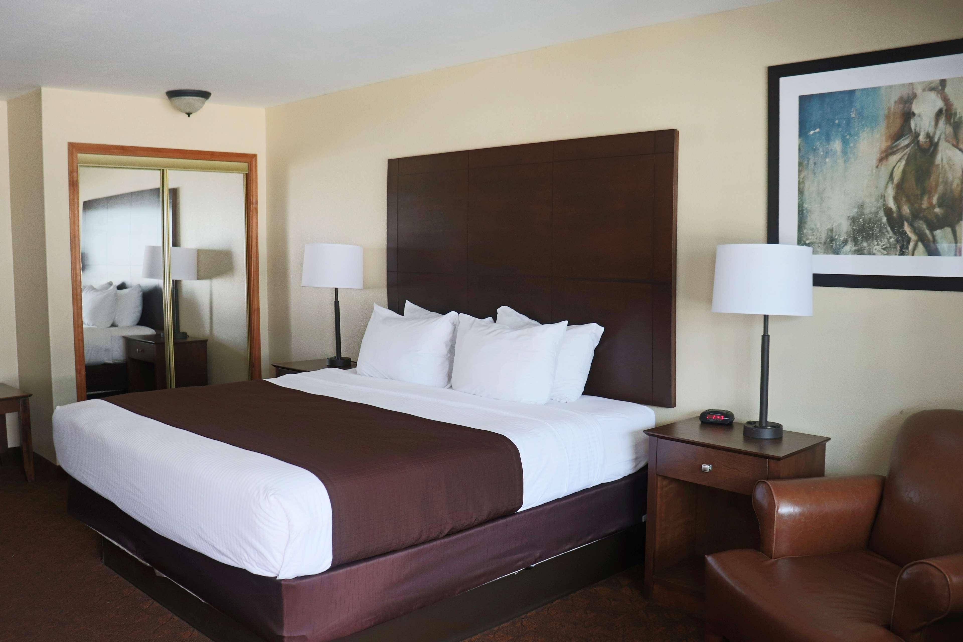 Best Western George West Executive Inn Exterior photo