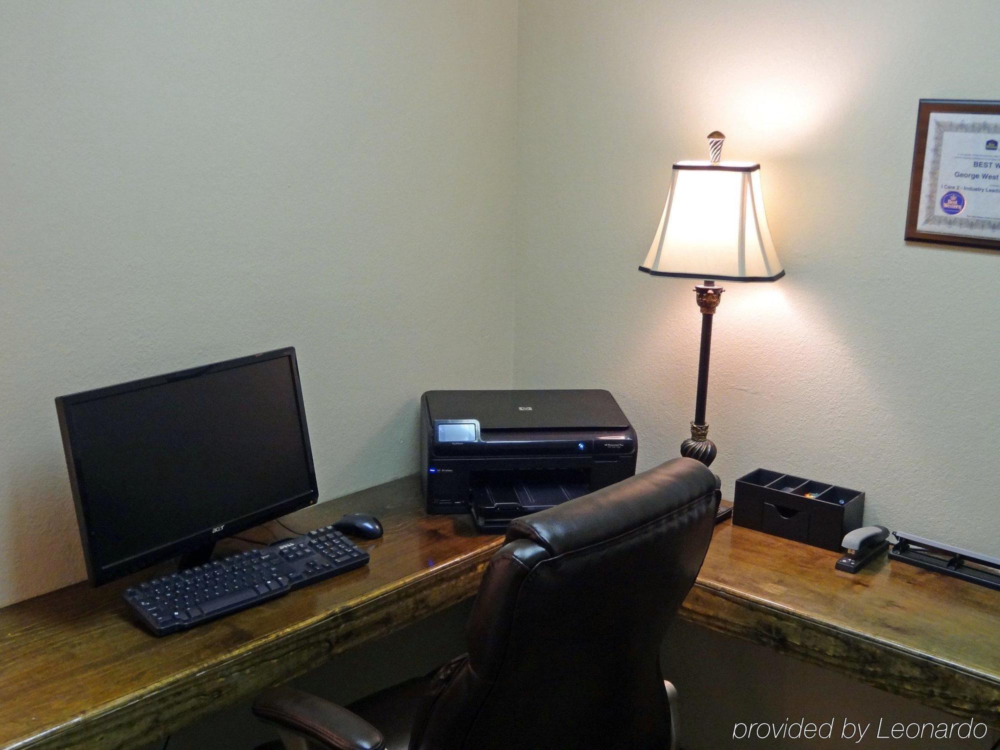 Best Western George West Executive Inn Facilities photo
